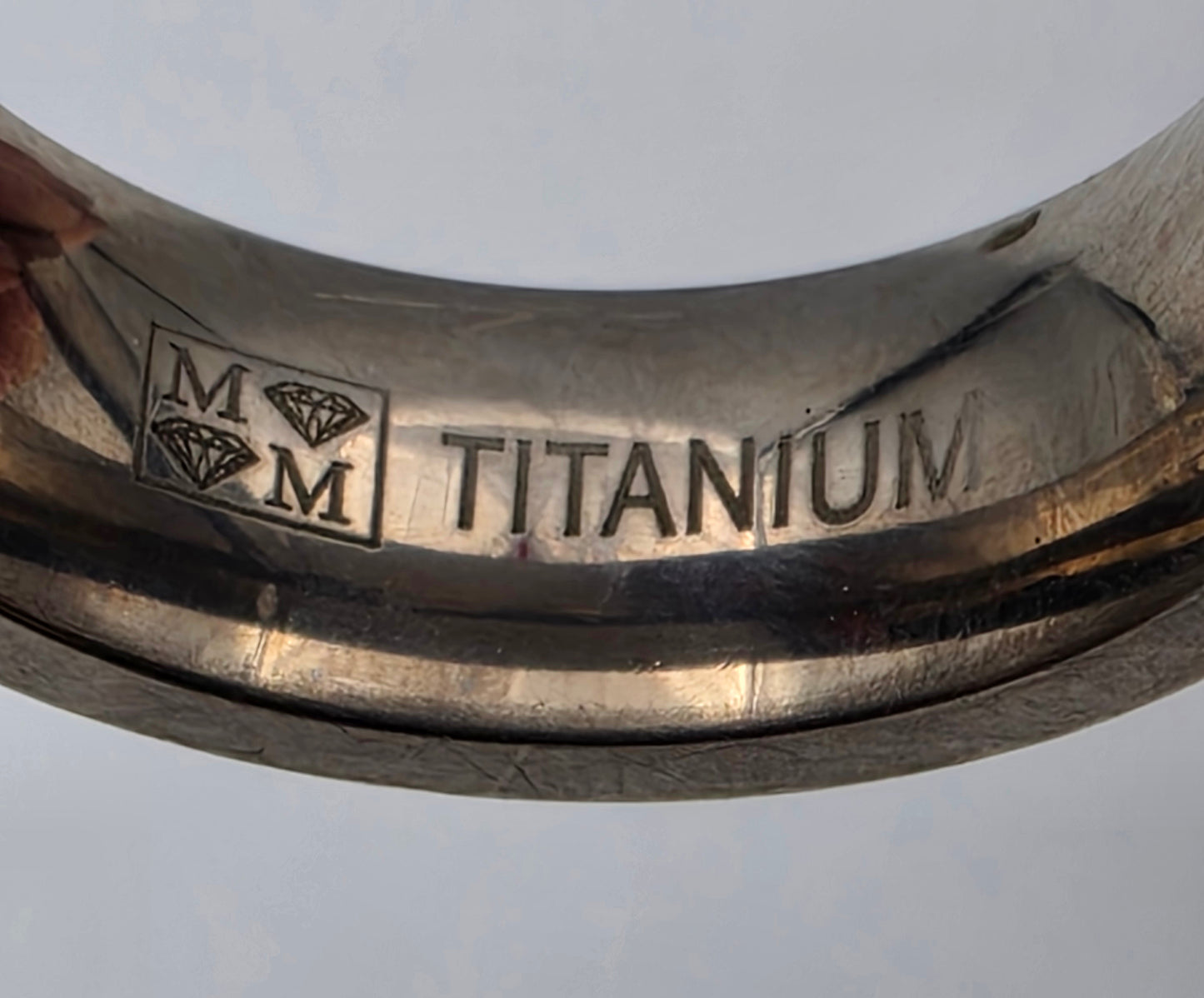 METAL MASTERS Titanium/Clear Cubic Zirconia Channel Set Band Ring Size 8