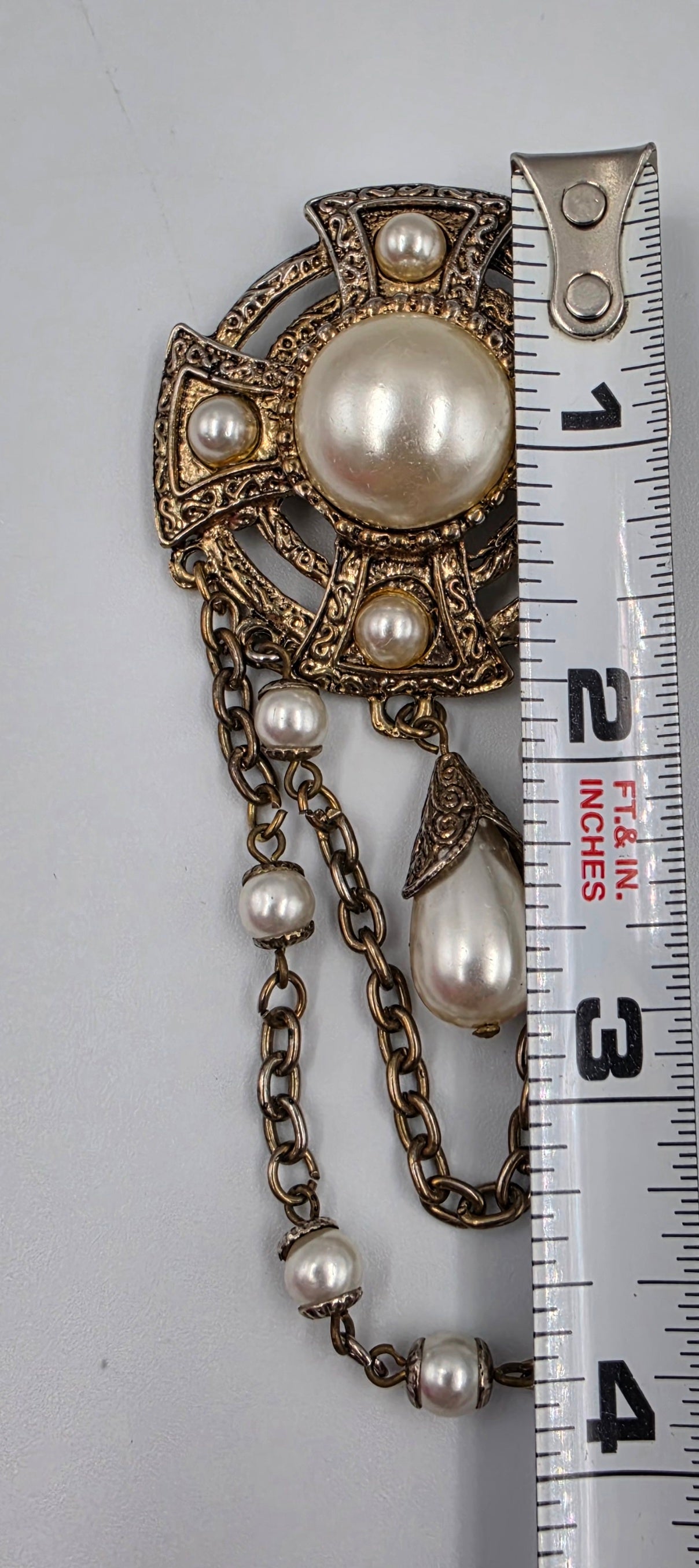 Vintage 1950's Antiqued Gold Tone/Faux Pearl Double Chain Charm Brooch