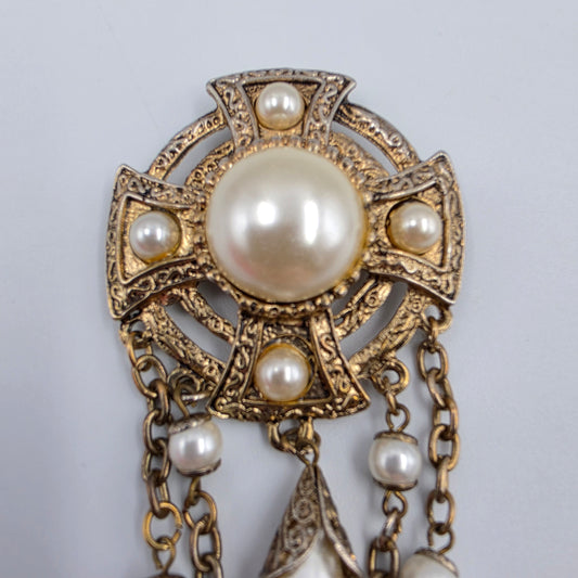 Vintage 1950's Antiqued Gold Tone/Faux Pearl Double Chain Charm Brooch