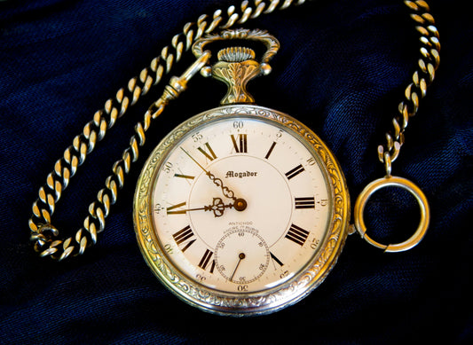 Vintage Watches: What to Look For, Why They Matter, and How to Start Collecting