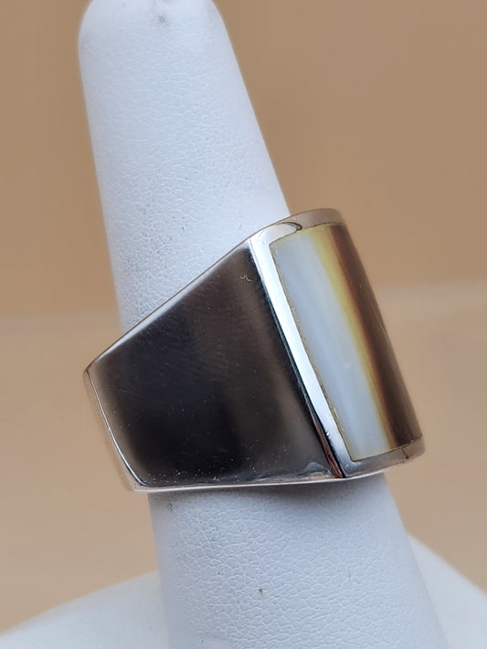 Black Mother of Pearl Nickel Free Sterling Silver Ring Size 8