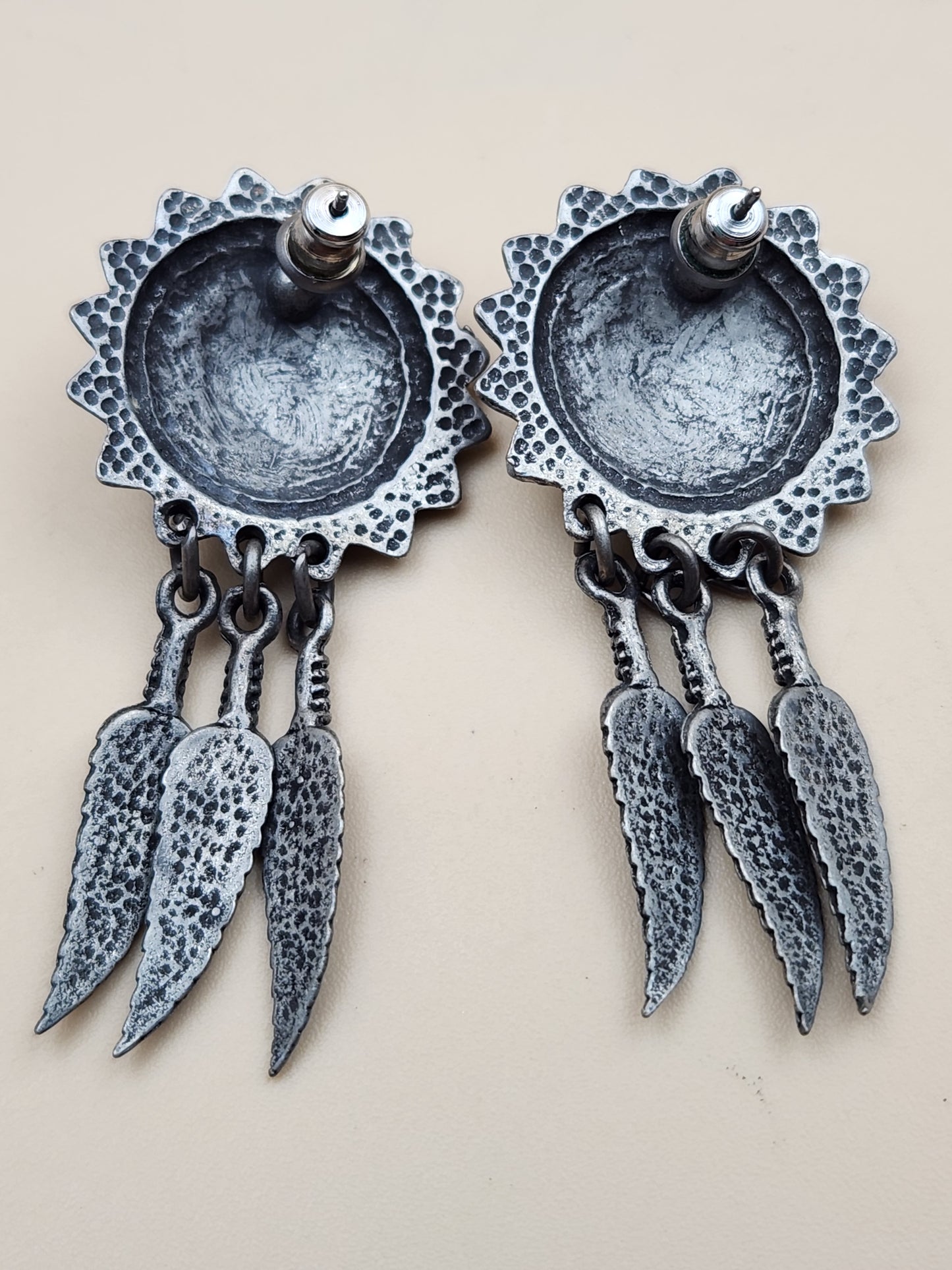 Antiqued Silver Tone Starburst/Dangle Feather 2" Earrings