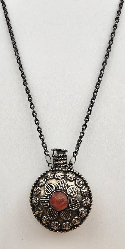 Middle Eastern Poison/Snuff/Perfume Bottle/Carnelian Stone 32" Necklace