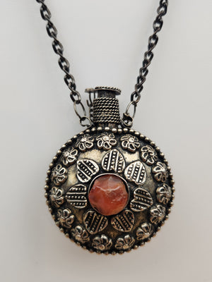 Middle Eastern Poison/Snuff/Perfume Bottle/Carnelian Stone 32" Necklace