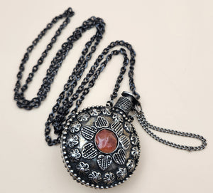 Middle Eastern Poison/Snuff/Perfume Bottle/Carnelian Stone 32" Necklace