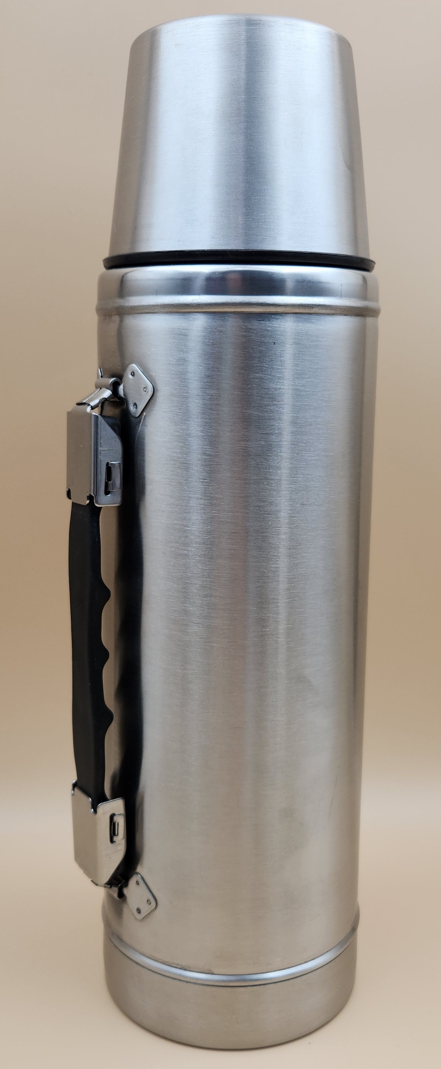 HAMP/U.S. EXPRESS ENTERPRISES TRUCKING Stainless Steel Vacuum Bottle/Hot & Cold Thermos Open Box