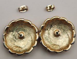 NAPIER Gold Tone Swirl/Ribbed Vintage 1970's-80's Stud Earrings