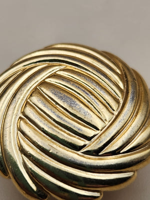 NAPIER Gold Tone Swirl/Ribbed Vintage 1970's-80's Stud Earrings