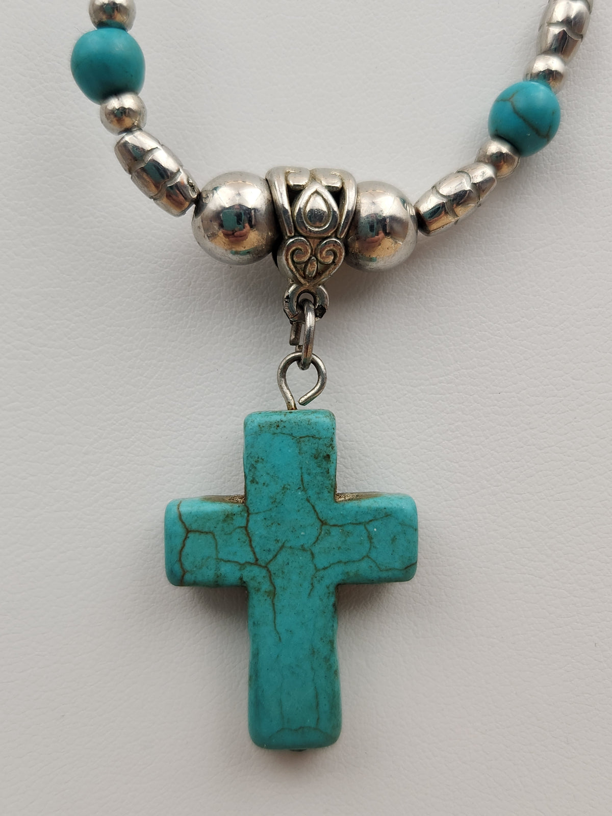 Faux Turquoise/Silver Tone/Cross Pendant/ Adjustable18"-20" Necklace with Oval Dangle Earrings