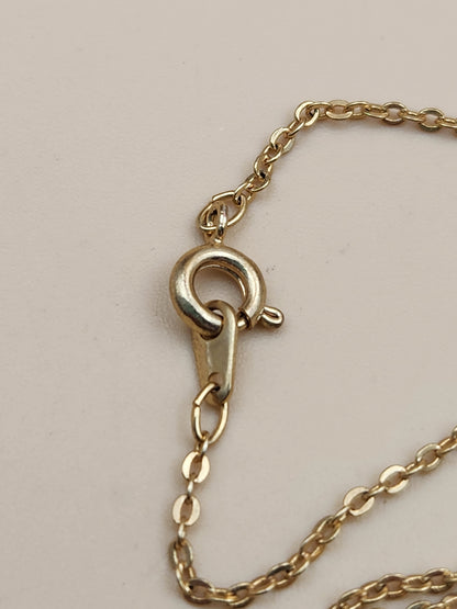 Gold Tone/Faux Pearl/Clear Rhinestone Pendant with Oval Link Gold 18" Necklace