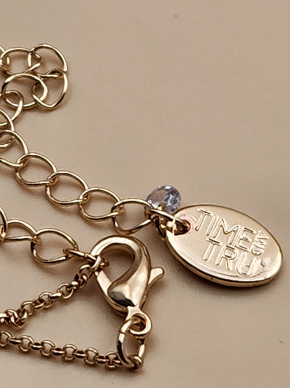 TIME AND TRU Gold Tone disc/Faux Pearl Charms on Gold Tone 18"-22" Necklace