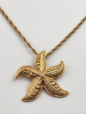 TIME AND TRU Gold Tone disc/Faux Pearl Charms on Gold Tone 18"-22" Necklace