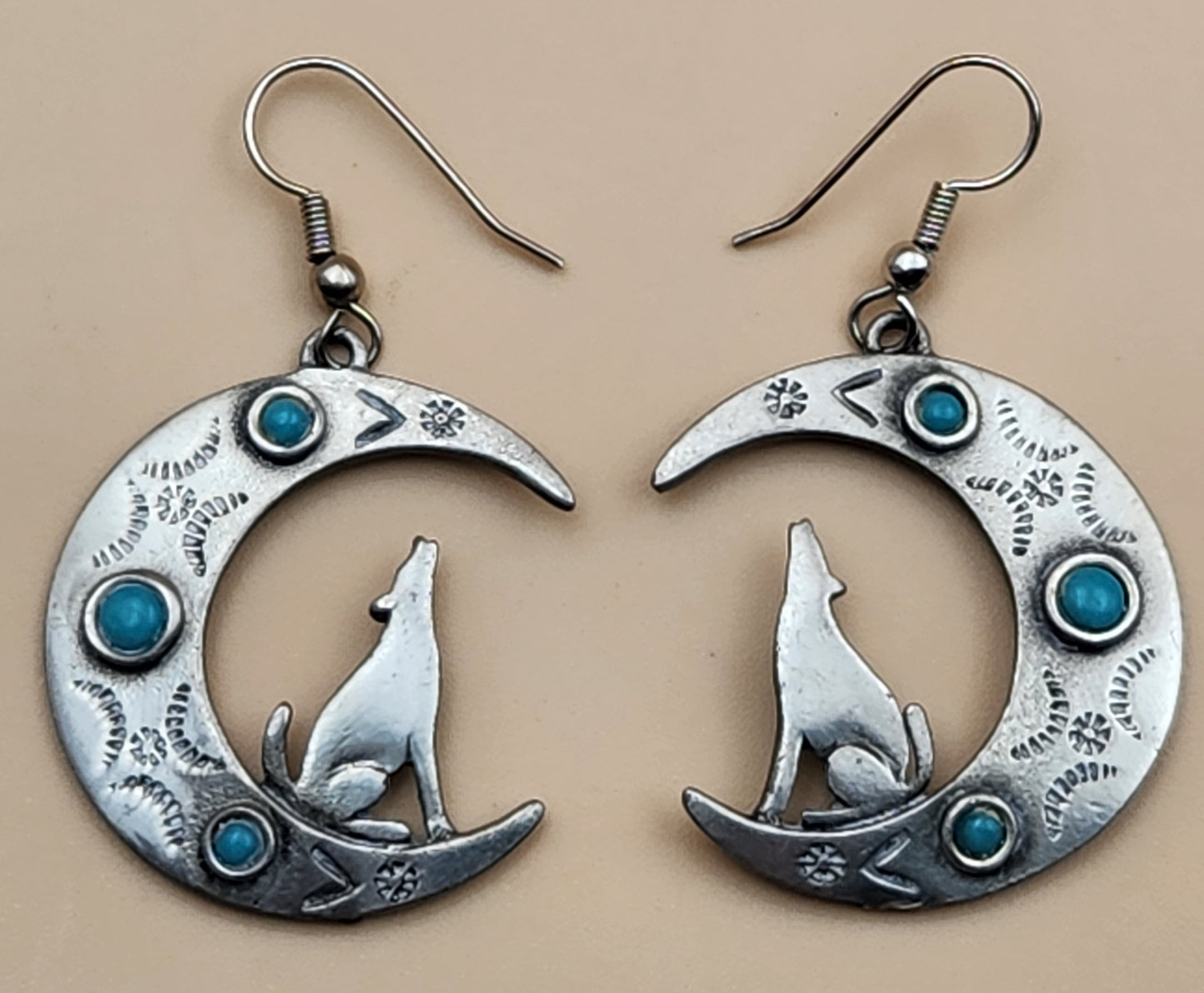 JONETTE JEWELRY JJ Pewter/Turquoise/Crescent Moon and Wolf Cutout Dangle Earrings