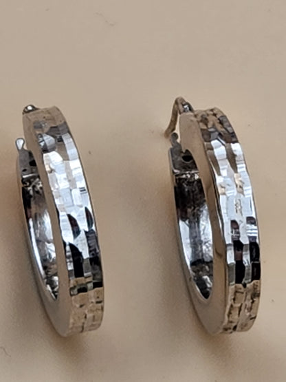 HELEN ANDREWS INC. HAN Signed Sterling Silver Carved Hoop Earrings
