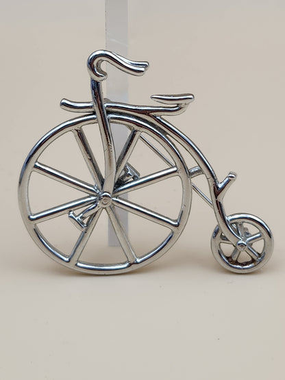 J.J. JONETTE JEWELRY 1988 Vintage High Wheel Bicycle Brooch