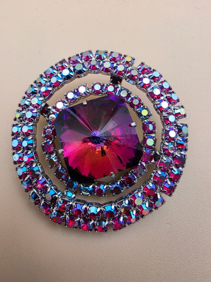 Rivoli Crystal/Aurora Borealis Vintage 1950's-60's 1.75" Round Brooch