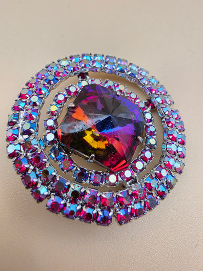 Rivoli Crystal/Aurora Borealis Vintage 1950's-60's 1.75" Round Brooch