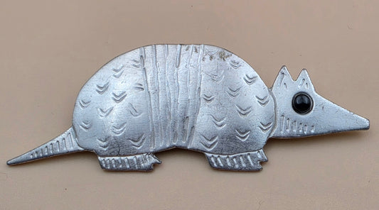 JONETTE JEWELRY J.J. Vintage 1988 Pewter Handcrafted Armadillo Brooch