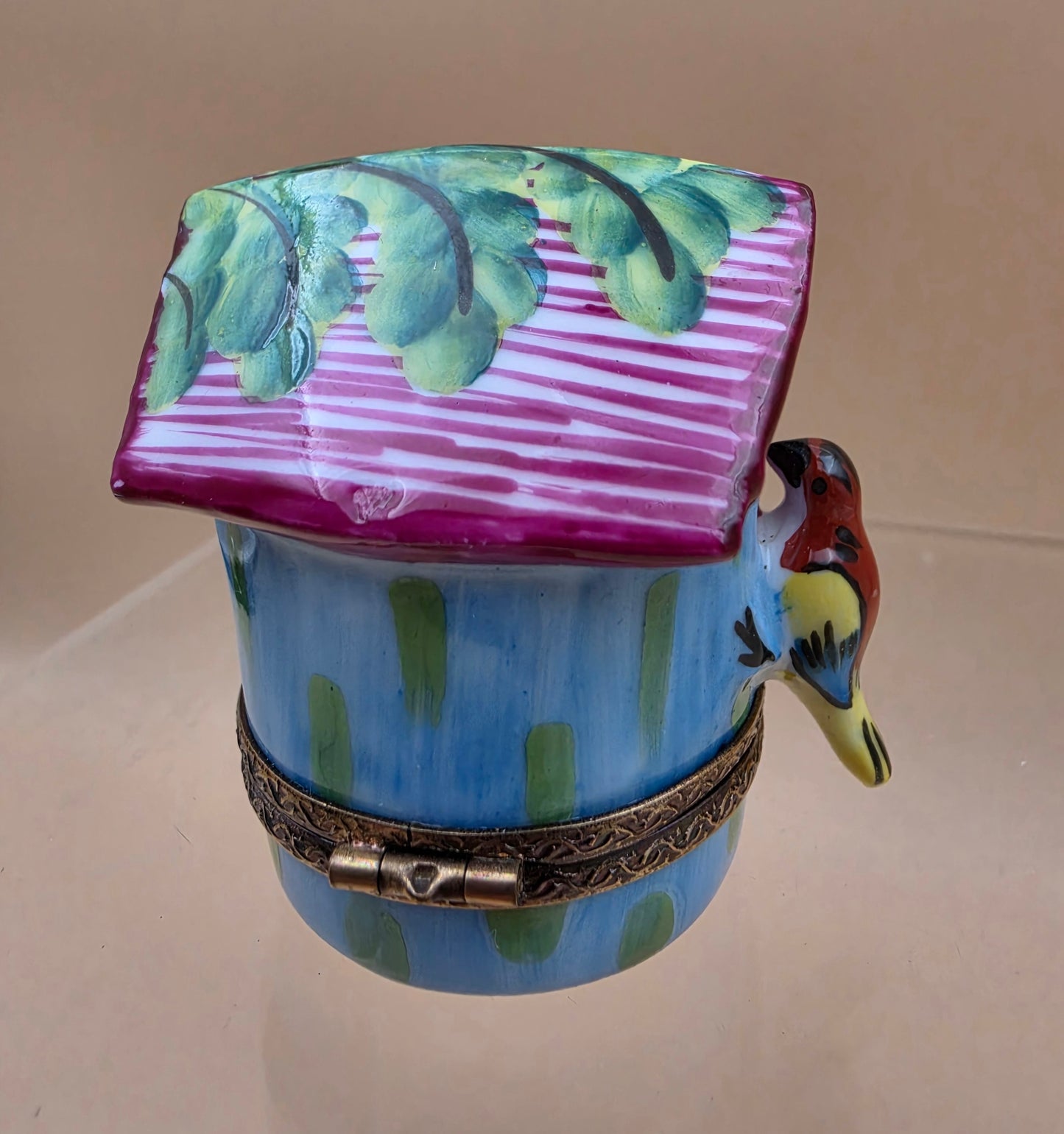 LIMOGES FRANCE Peint A La Main Signed A.C. Porcelain Bird on a Bird House Trinket Box
