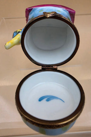 LIMOGES FRANCE Peint A La Main Signed A.C. Porcelain Bird on a Bird House Trinket Box