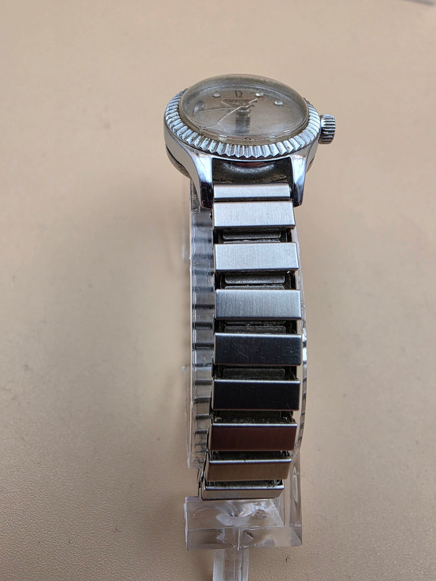 KRONATRON ELECTRA Mechanical Movement/Fluted Bezel/ Expandable Bracelet Band