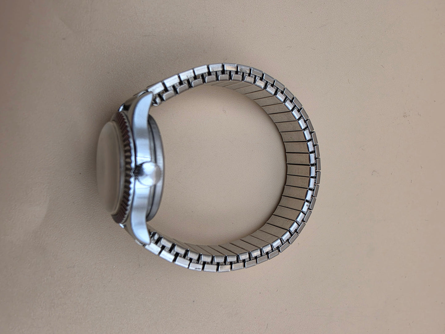 KRONATRON ELECTRA Mechanical Movement/Fluted Bezel/ Expandable Bracelet Band