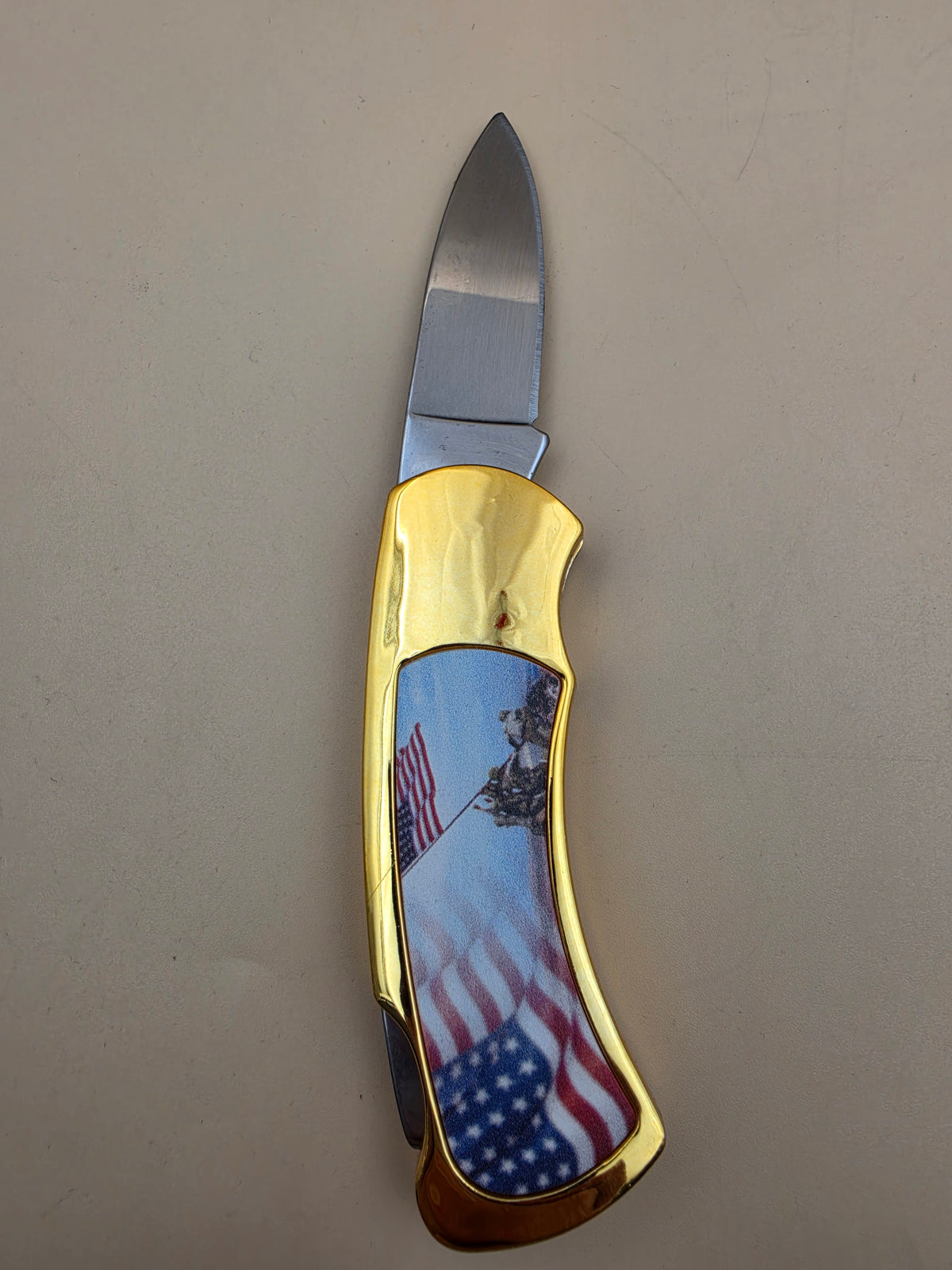 Silver Nickel Collectors WWII Pocket Knife