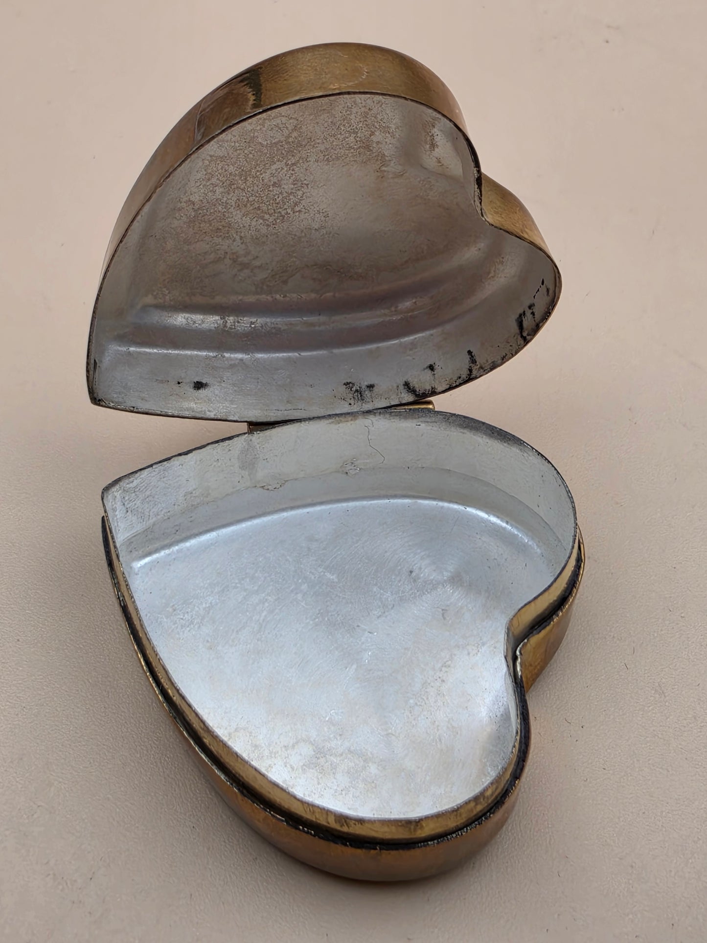 Brass Heart/Vintage 1950's Hinged Jewelry/Trinket Box