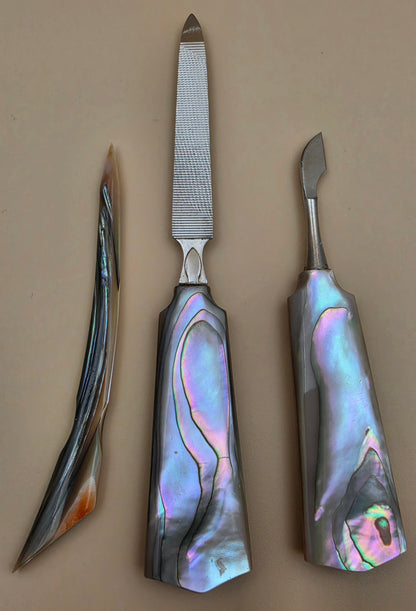 Denver, Colorado Abalone/Mother Of Pearl Manicure Advertising Souvenir Set- Nail File/Cuticle Cutter/Awl