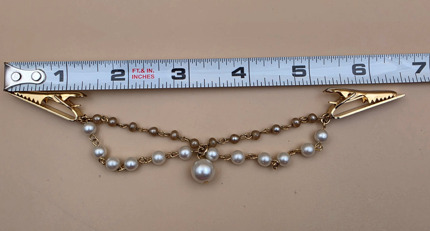 Gold Tone/Faux Black and White Pearl Sweater Clip