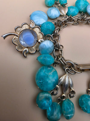 1950's Lucite/Art Glass/Antiqued Gold Tone Stretch Charm Bracelet