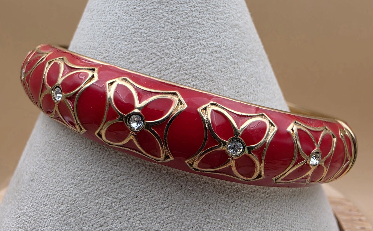 Red Enamel/Clear Rhinestone Floral Design/Gold Tone Vintage 7.25" Hinged Clamper Bracelet