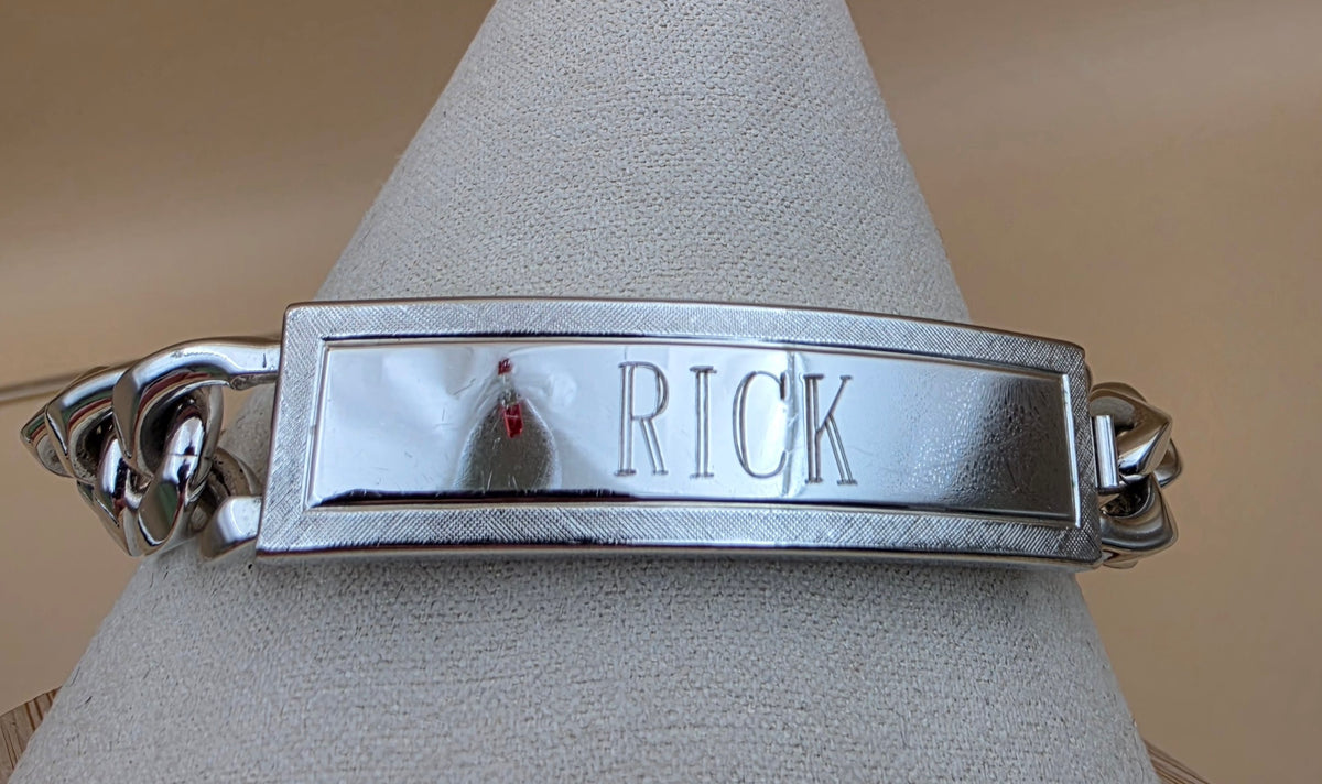 SPEIDEL USA Cuban Link Peersonalized "Rick" "Love Lisa" Stainless Steel 8.5"Bracelet