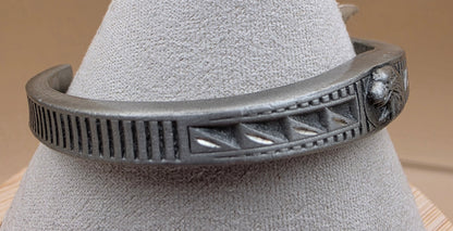 SISK Pewter Hand Carved American Eagle 6" Bracelet