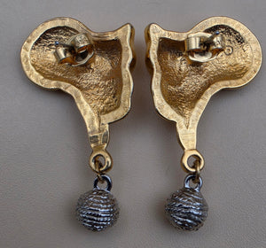 AVON Vintage  1992 "Frolicking Feline " Goldtone Playful Cat with Silvertone Yarn Ball Earrings