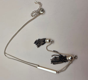Vintage Gold Tone/Black Chain Tassel/Bolo Style Necklace