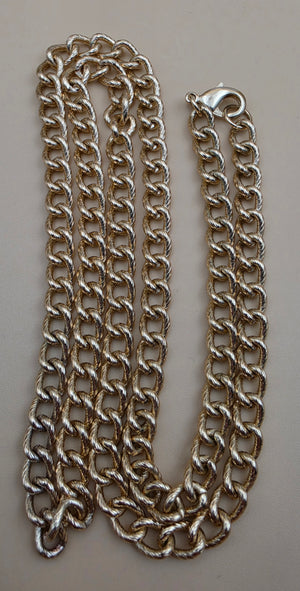 Textured Gold Tone/Open Link 28" Chain Necklace