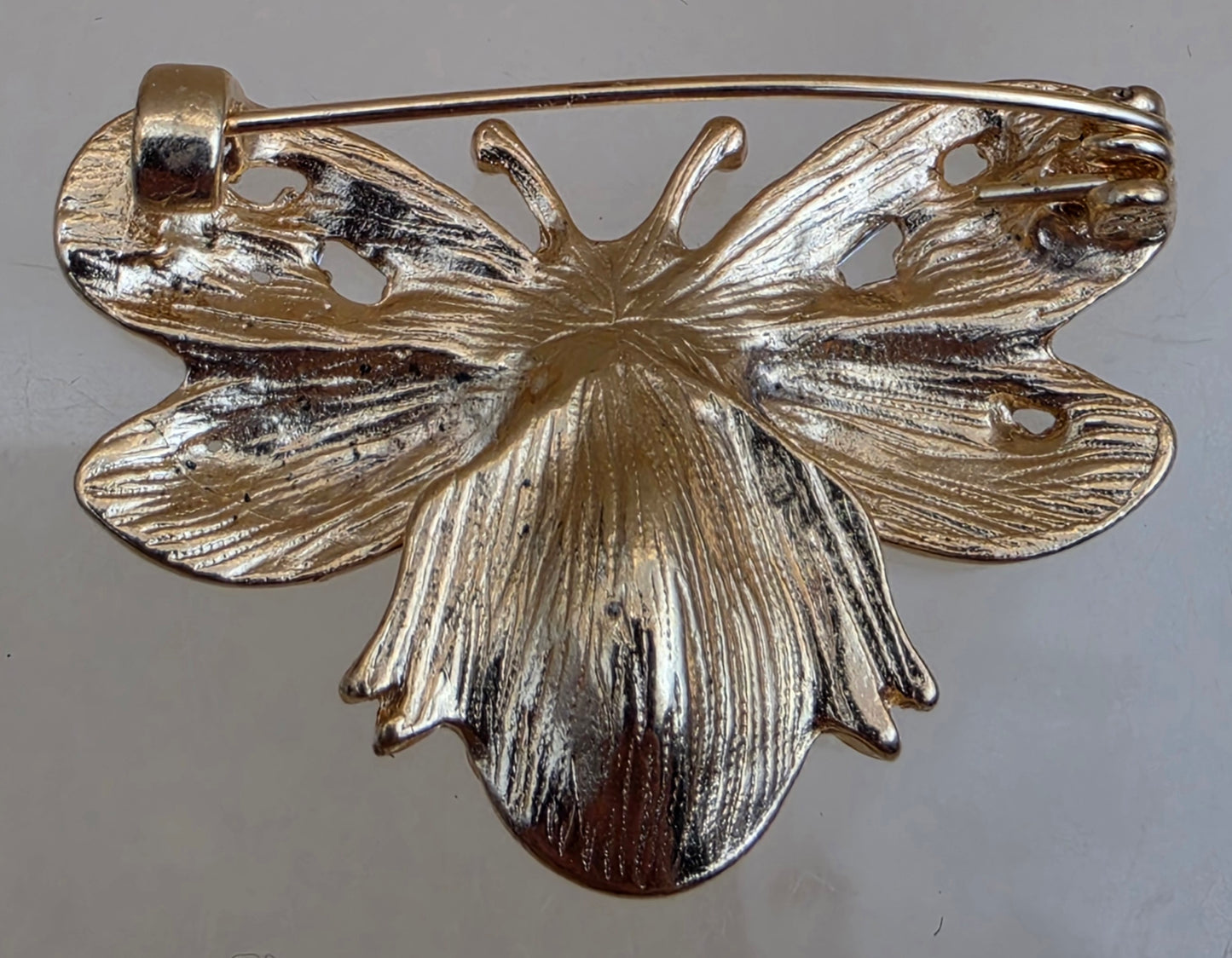 MINT Red/Clear Rhinestone/Goldtone Flying Bug Brooch