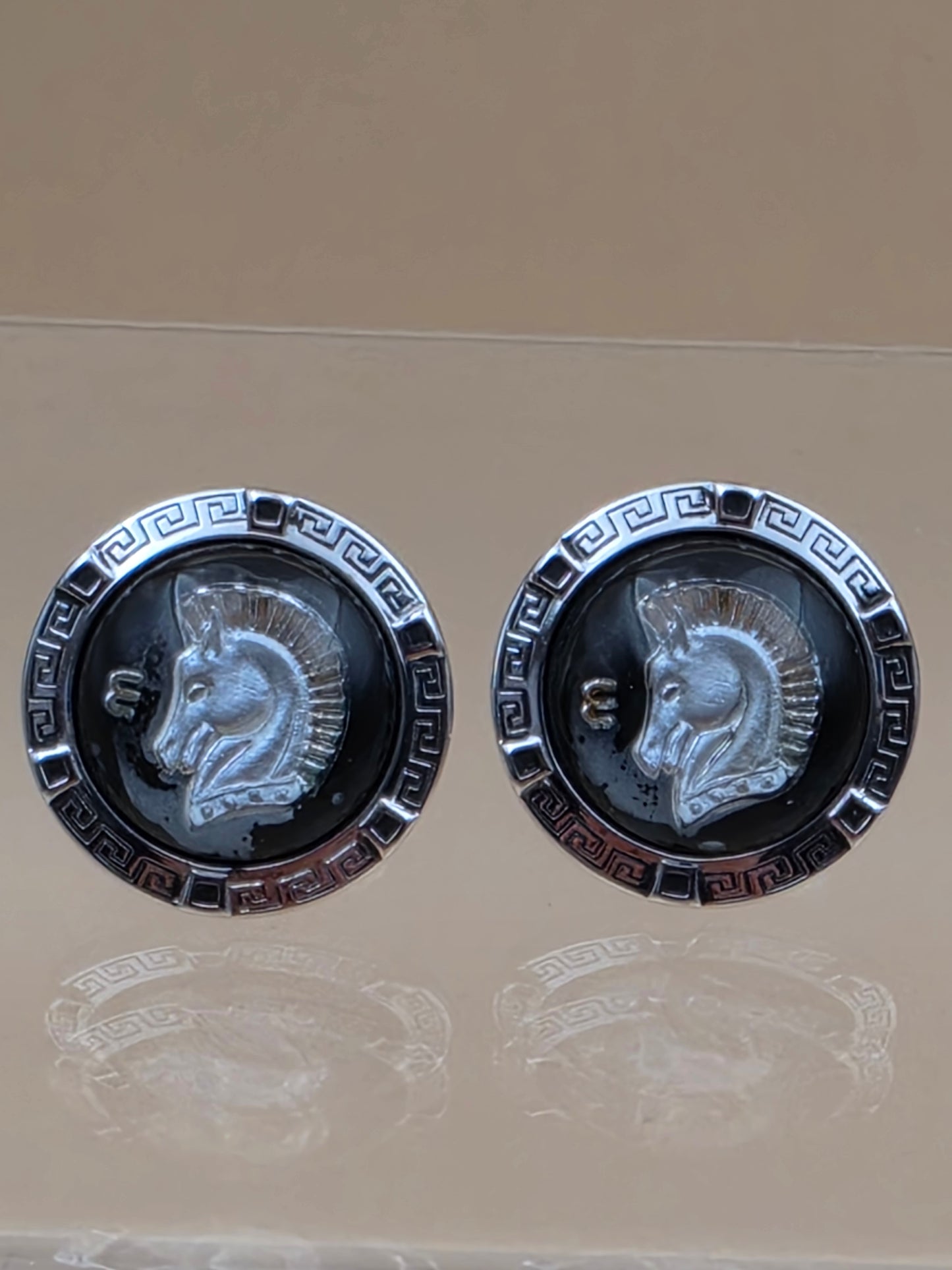 HICKOK Pair of Horse Head/Silvertone/Black Vintage Cufflinks