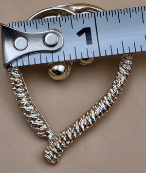 AMERICAN JEWELRY CHAIN CO. Silvertone Stethoscope Vintage Brooch