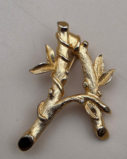 SARAH COVENTRY 1960's- 1970's Vintage ABC Collection/Bamboo Twigs/Floral Letter "A" Brooch