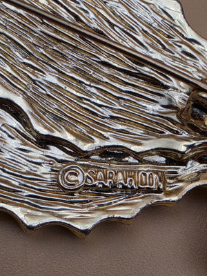 SARAH COVENTRY "Wooden Beauty" 1960's- 1970's Faux Wood Inlay/Silvertone Vintage 2.25" Leaf Brooch