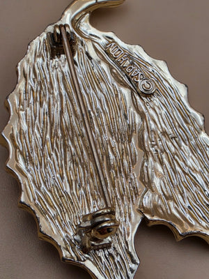SARAH COVENTRY "Wooden Beauty" 1960's- 1970's Faux Wood Inlay/Silvertone Vintage 2.25" Leaf Brooch