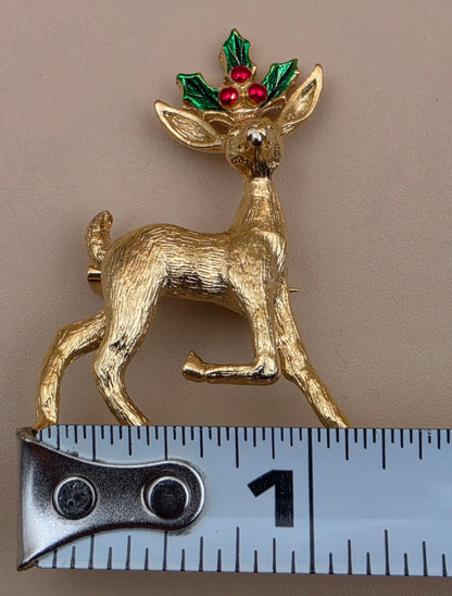 GERRYS Vintage Goldtone/Red/Green Enamel Christmas Reindeer Vintage Brooch