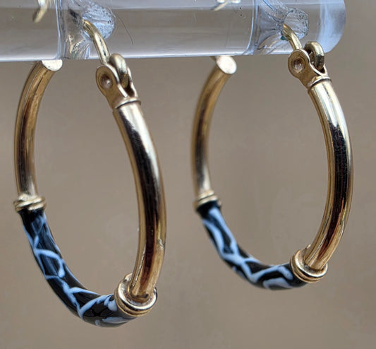 14K /Black/White Enamel 1" Hoop Earrings