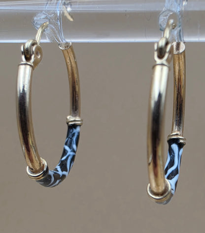 14K /Black/White Enamel 1" Hoop Earrings