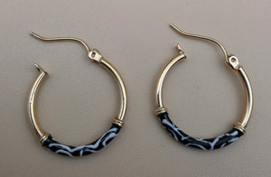 14K /Black/White Enamel 1" Hoop Earrings