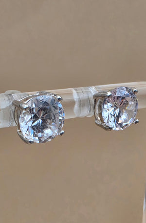 Sterling Silver/Zircon 7mm Stud Earrings