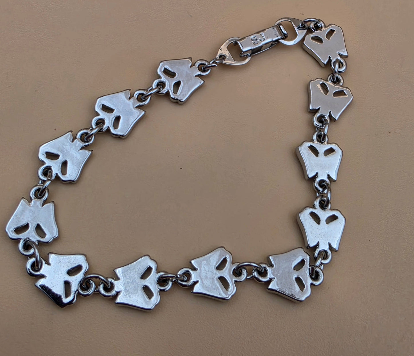 New Zealand Paua Shell Inlaid/Silvertone Butterfly  Panel Bracelet