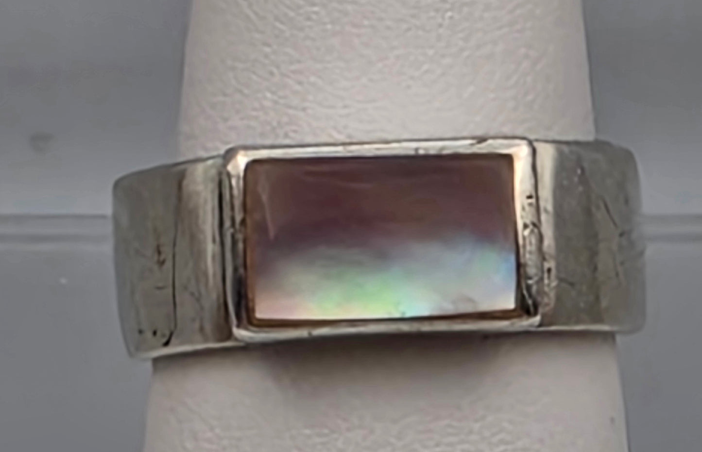 Mother of Pearl/Sterling Silver Ring Size 8.25